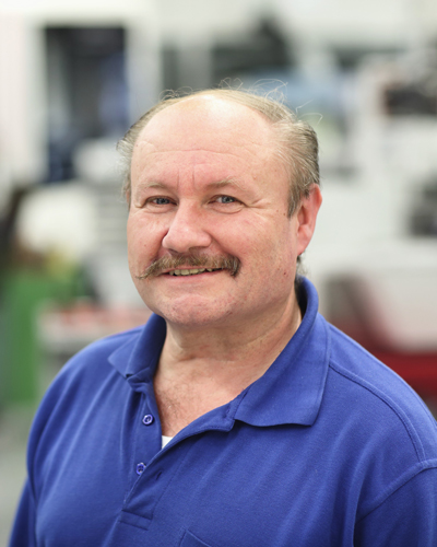 Portrait des Ausbildungsleiters der Lehrwerkstatt Heinz Kocher.